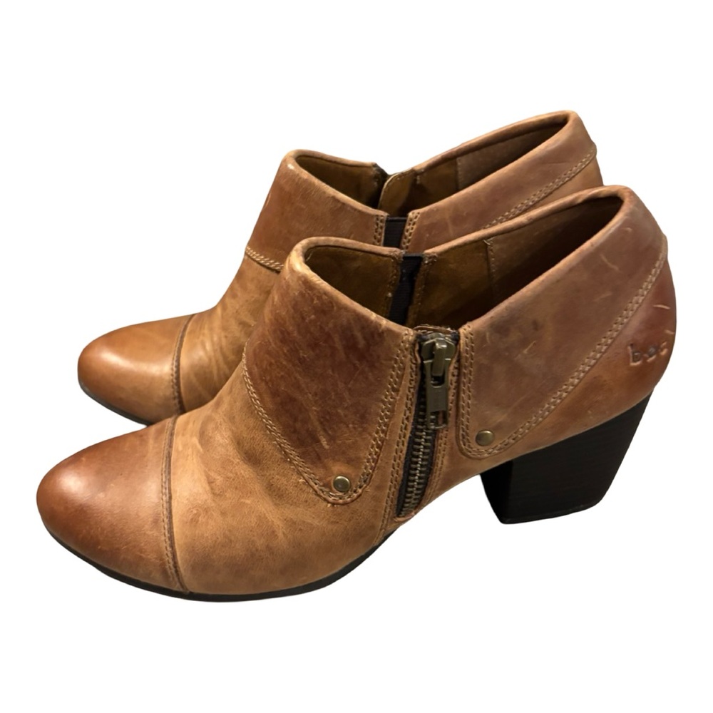 b.o.c. Boho Western Tan Leather Ankle Booties with Side Zip Size 8